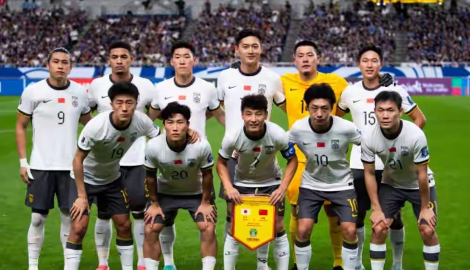 国内足球职业联赛新闻：令人振奋！的简单介绍