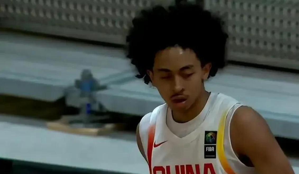 斯洛文尼亚惨败于西班牙，积分榜垫底的简单介绍