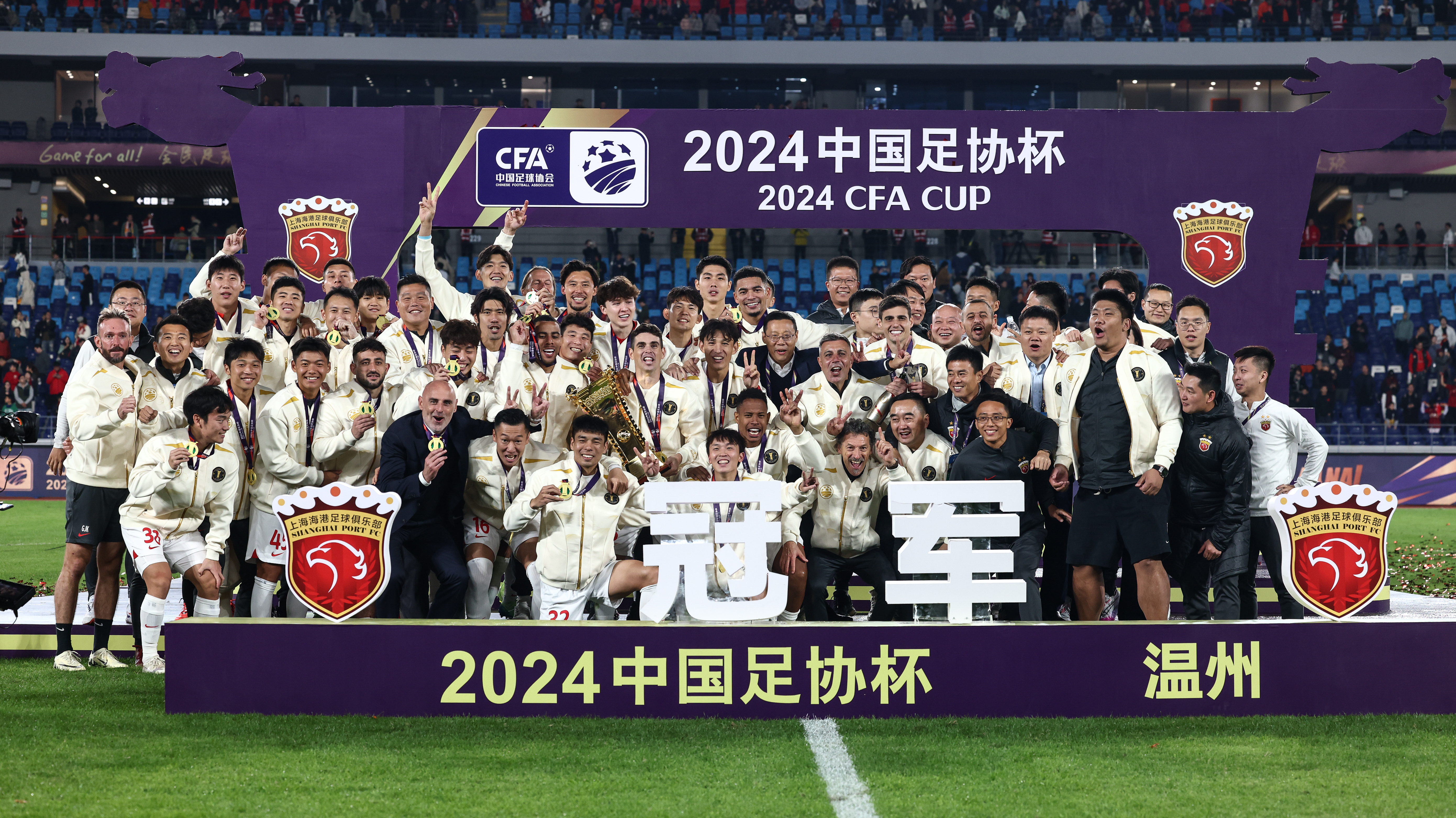 阵容强大!中国足球联赛争夺激烈的简单介绍 阵容强大!中国足球联赛争夺激烈的简单介绍