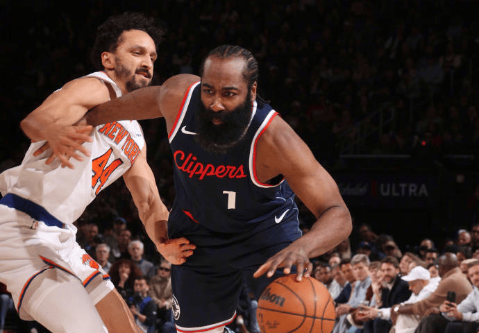 快船击败篮网提升排名追赶勇士 快船击败篮网提升排名追赶勇士