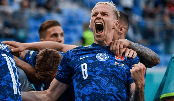 关于斯洛伐克队不敌克罗地亚队，欧国联小组赛告捷的信息