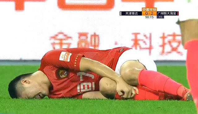爱游戏体育官网-裁判严肃执行比赛规则，不留情面