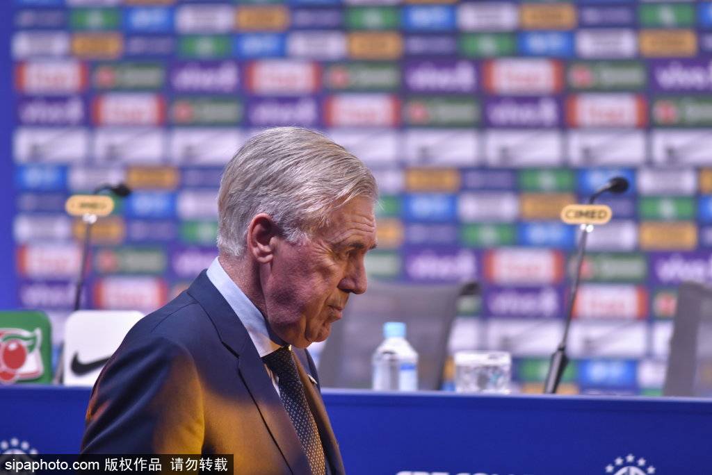 巴西客场告捷，晋级希望重燃的简单介绍