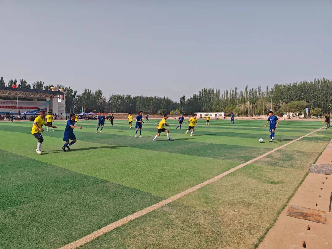 关于精彩比赛频频上演,足球联赛氛围热烈的信息 关于精彩比赛频频上演,足球联赛氛围热烈的信息