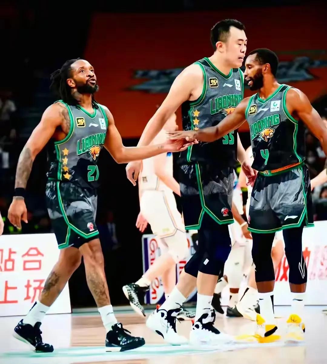 包含吉林东北虎胜新疆队,豪取五连胜的词条 包含吉林东北虎胜新疆队,豪取五连胜的词条